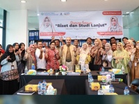 Employee Class Program Ima Nomor 6